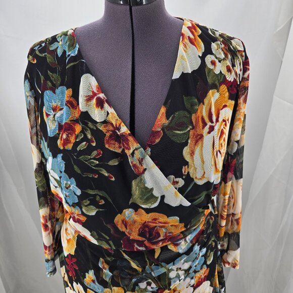 725-14 Connected Apparel Elegant Floral Mesh Faux Wrap dress Size 18W - Picture 2 of 9